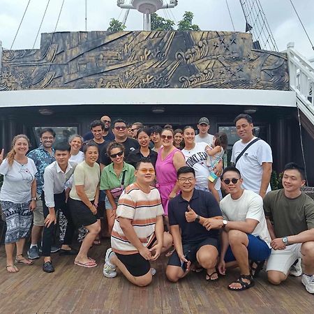 Отель Arcady Boutique Cruise Халонг Экстерьер фото