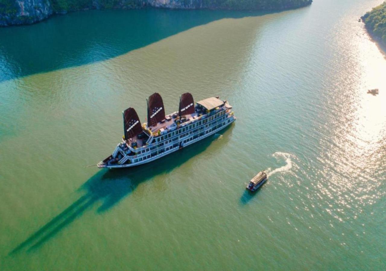 Отель Arcady Boutique Cruise Халонг Экстерьер фото