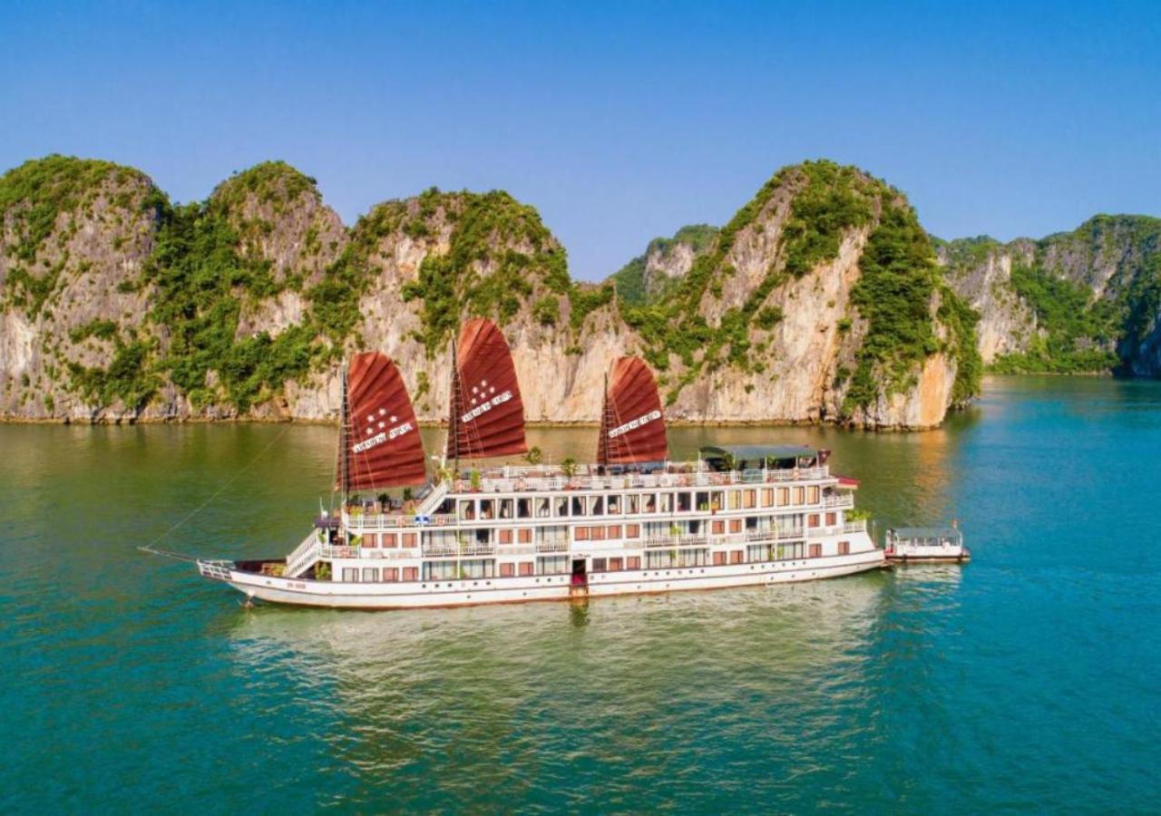 Отель Arcady Boutique Cruise Халонг Экстерьер фото