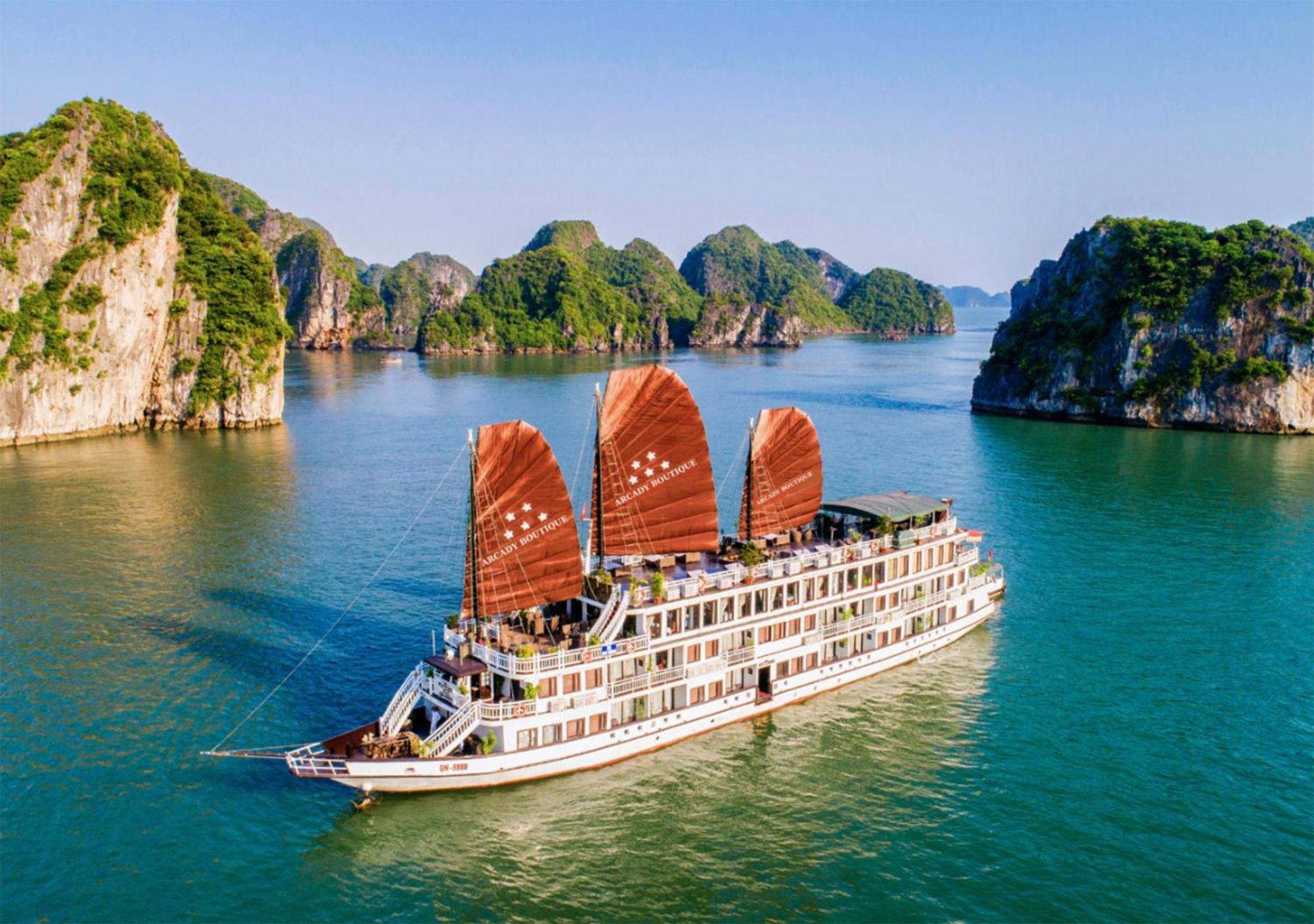 Отель Arcady Boutique Cruise Халонг Экстерьер фото